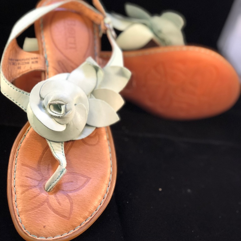 Born Smooch Leather Slingback Thongs